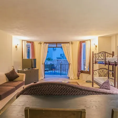 Appartement Kalkan 1+1 Pool Flat